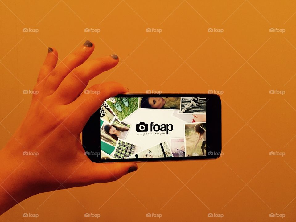 Foap. Using foap app on cellphone