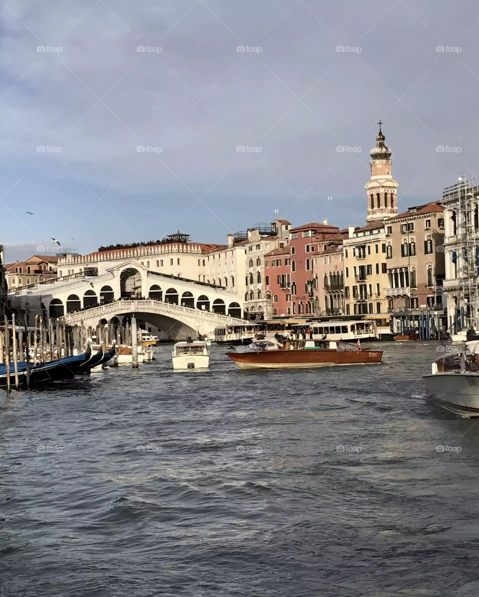 Venice Rialto bridge