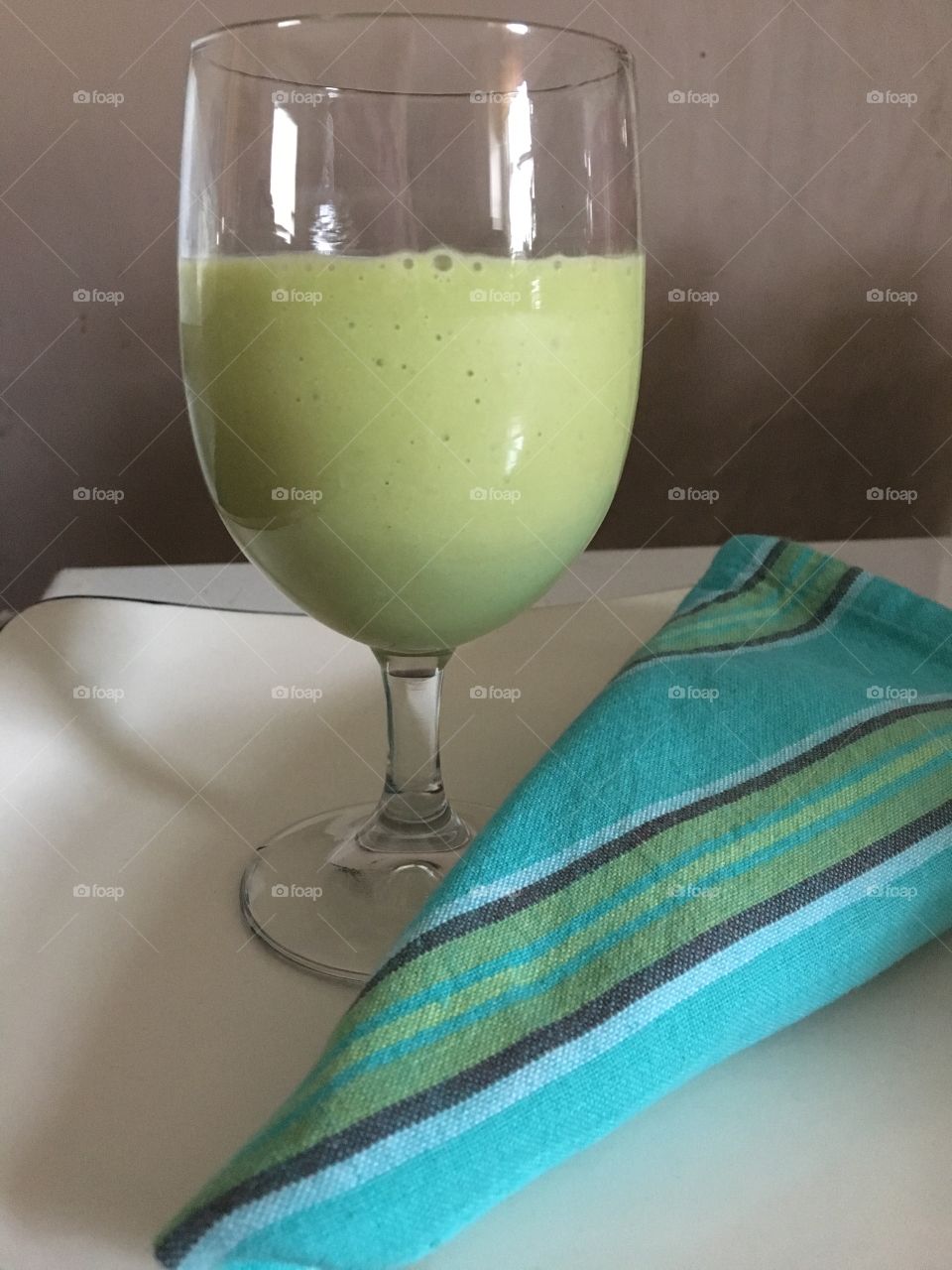 Refreshing avocado drink 