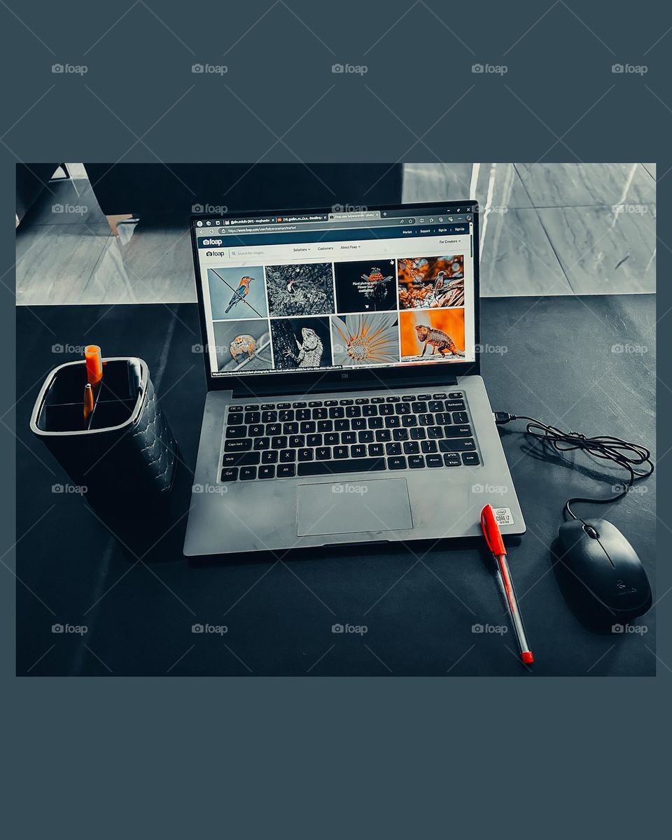 Work desk photography - Office accessories 