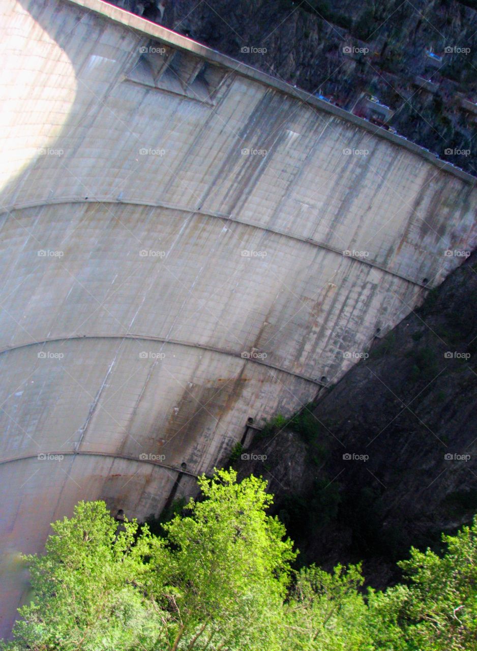 dam