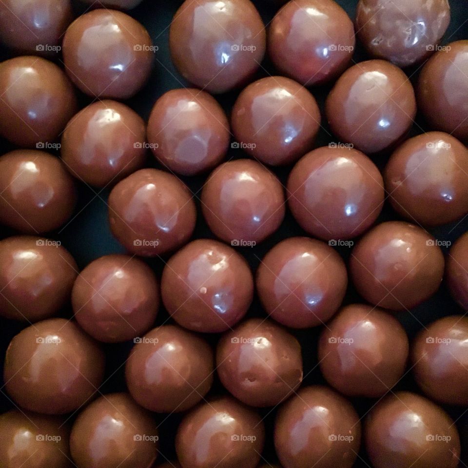 Layer of Maltesers in the box