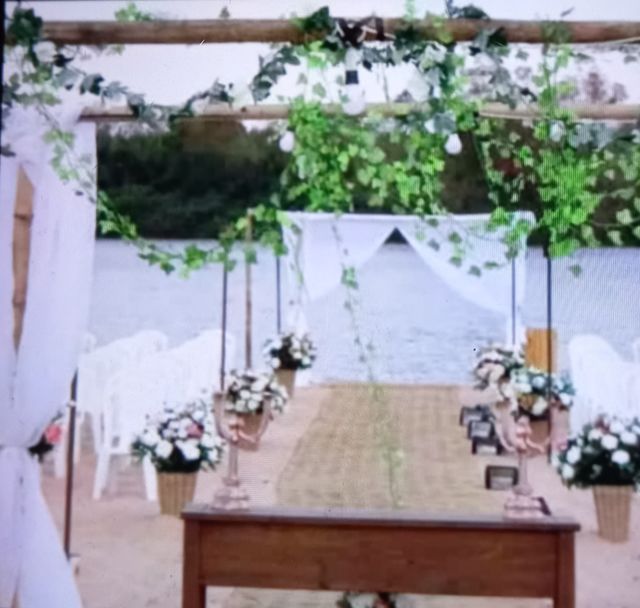 Linda decoração foi de um casamento na praia.