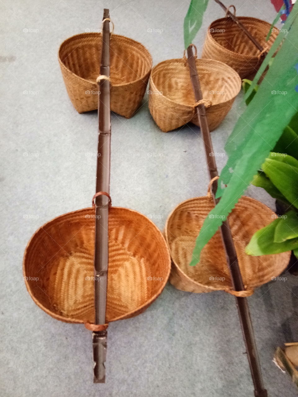 basket
wood
bamboo