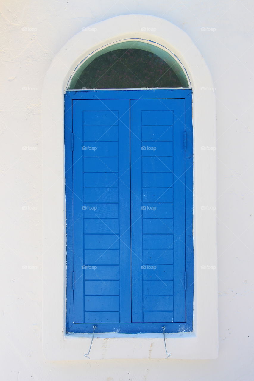 blue window