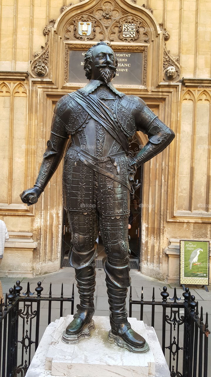 Statue of William Herbert, Oxford