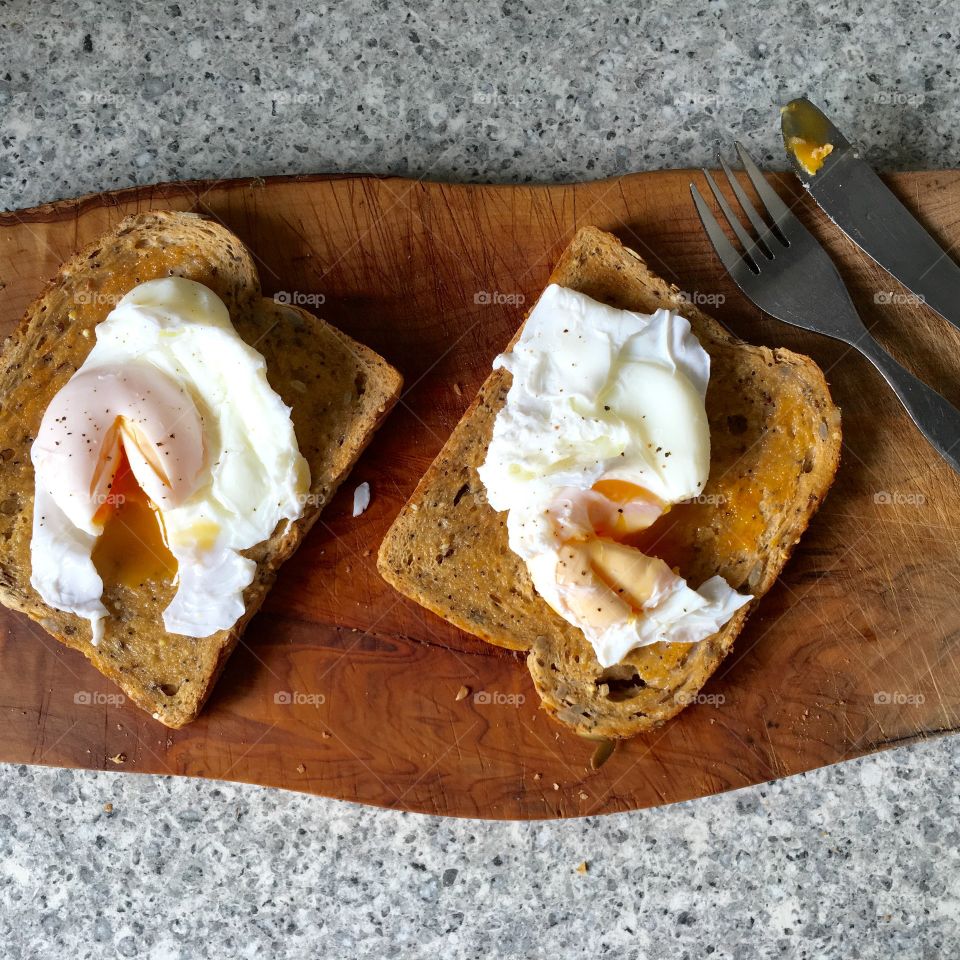 Toasted bread and fried egg