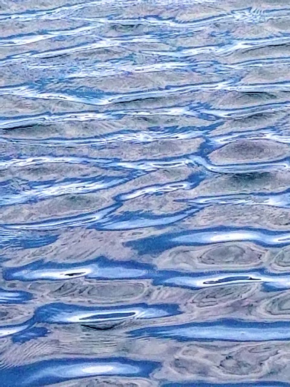 mississippi river in Iowa waves