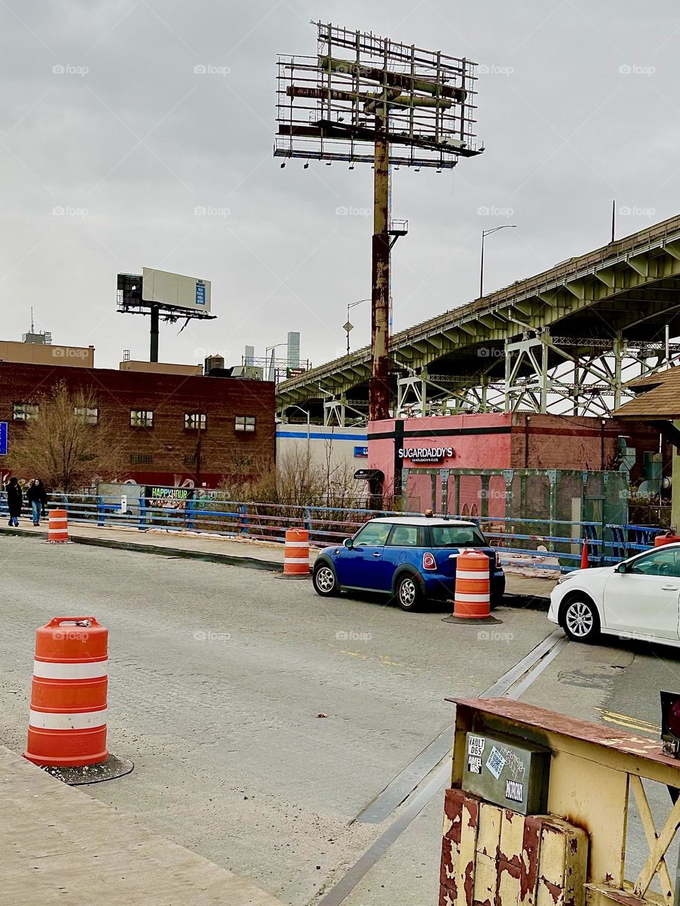 This is “Borden Avenue” and the “Borden Avenue Bridge” over “Dutch Kills” in LIC, Queens in front of the “Brooklyn Queens Expressway” overpass on an overcast day in December 2023. Hypnotic Productions