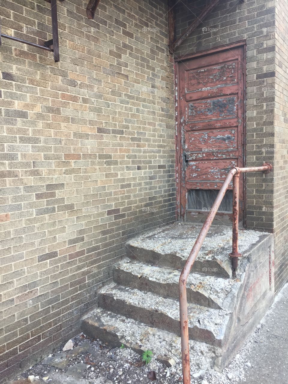 A back alley entrance, Athens Ohio