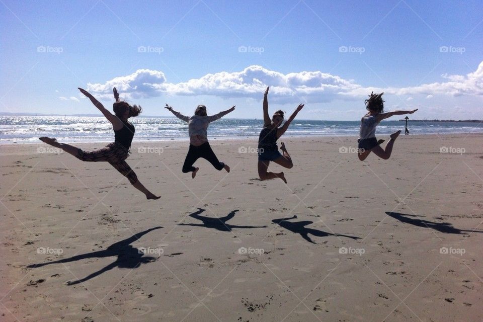 Dance beach jump