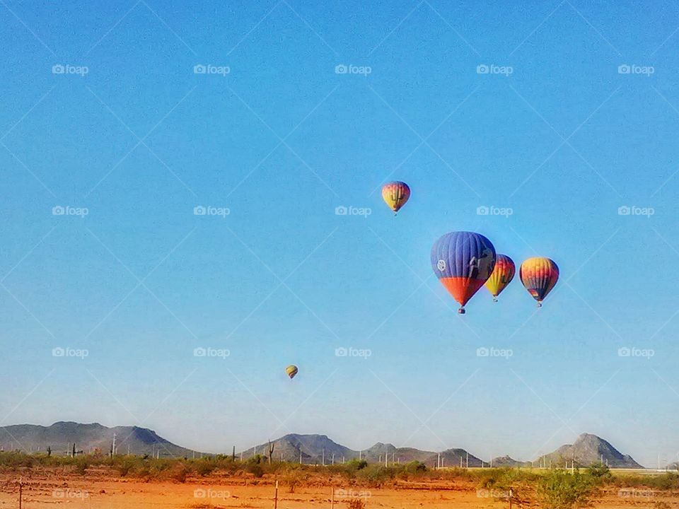 Air Baloon front of my kids school 😍