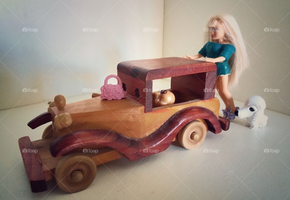 Polly Poket just like when we're kids!