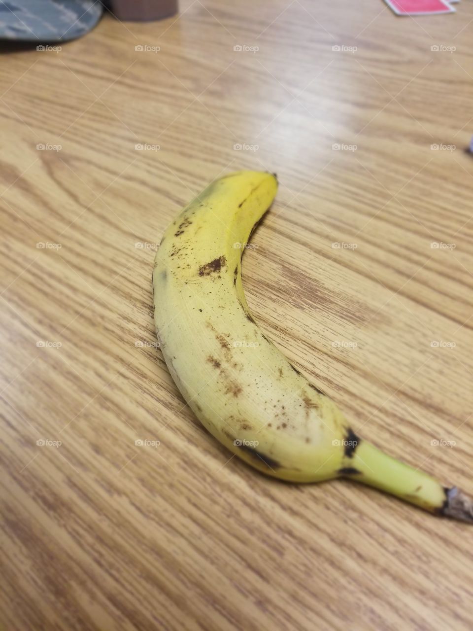 banana on a table