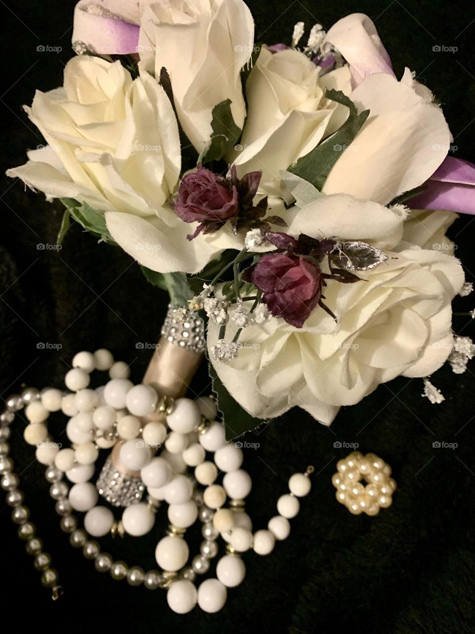 White Wedding bouquet with pearls and beads