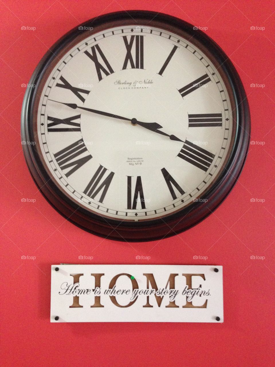 Home clock . Home wall clock 