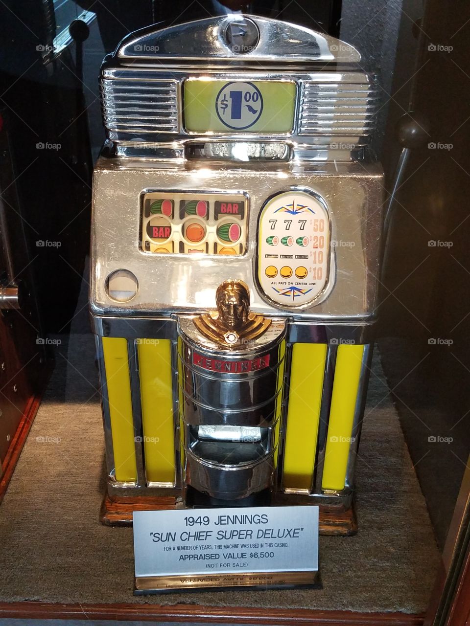 1949 Jennings Sun Chief Super Deluxe Slot Machine
