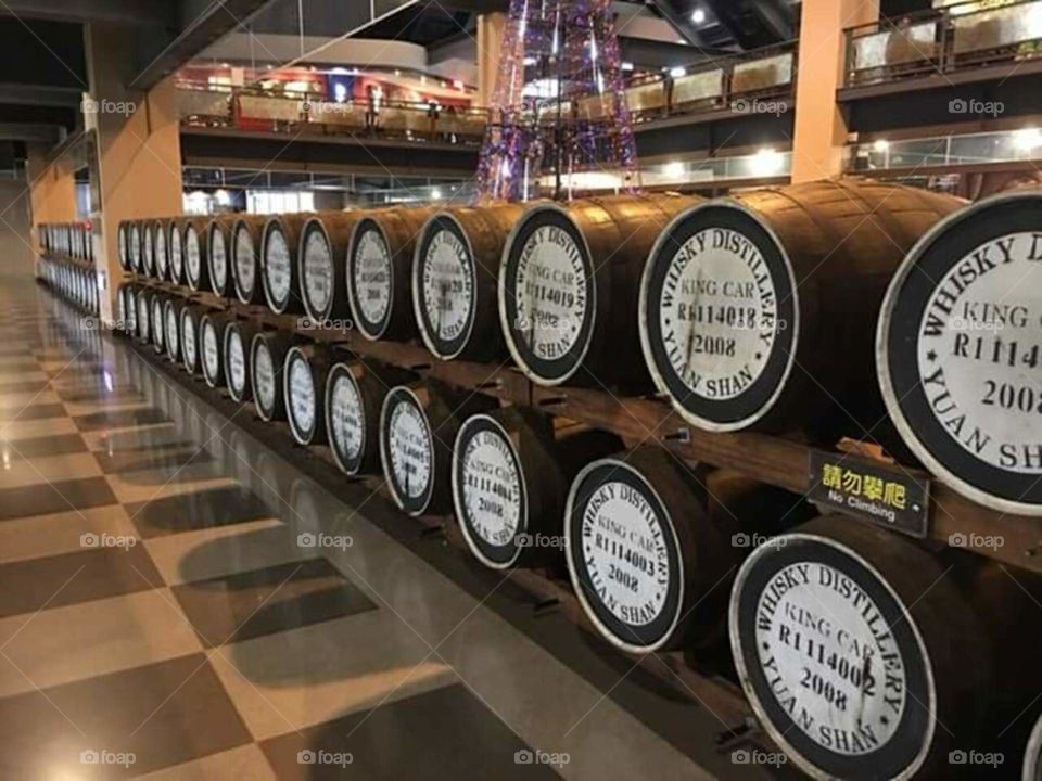 oak barrel