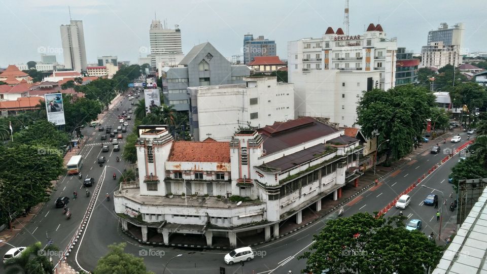 Kota Surabaya..