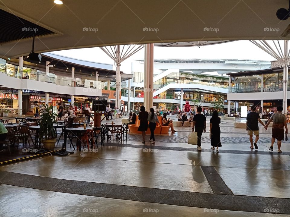 Shopping Mall