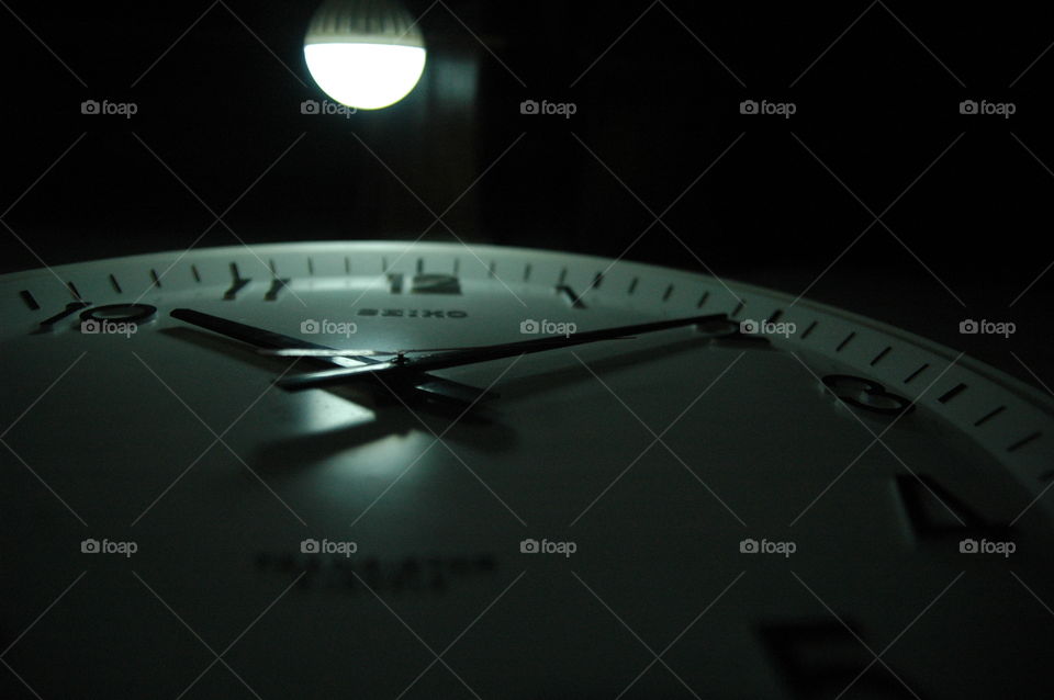 clock low light
