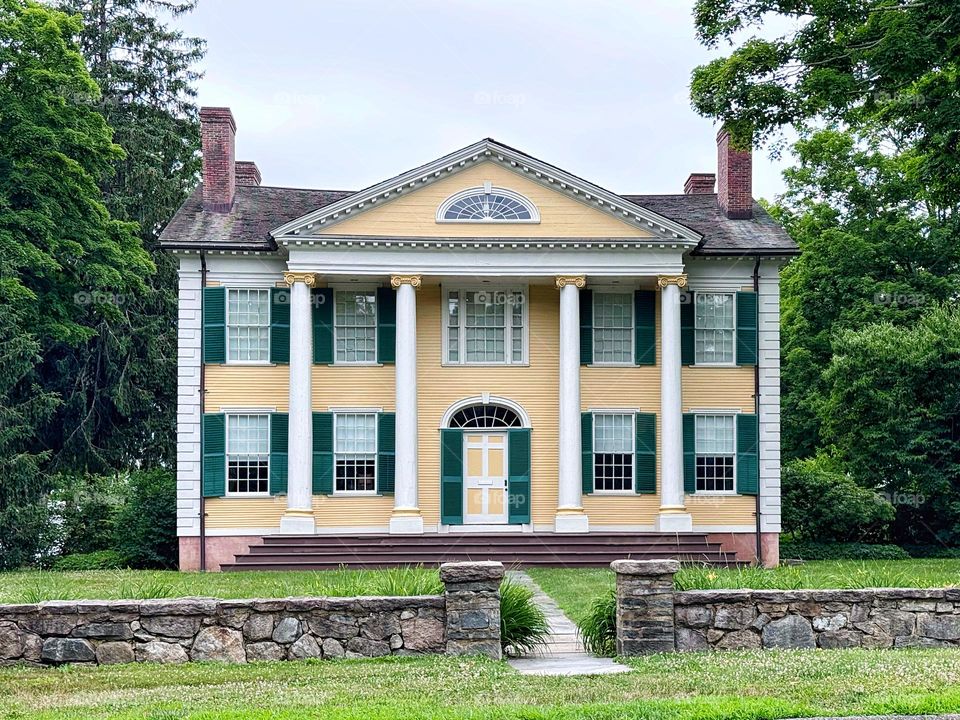 Old yellow mansion in Connecticut, New England 