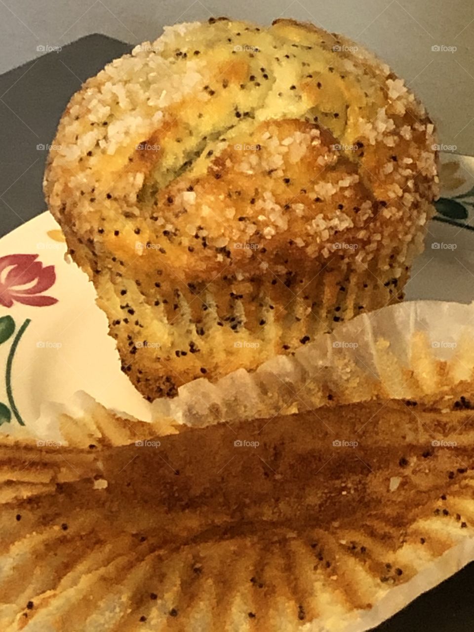 Lemon poppyseed muffin