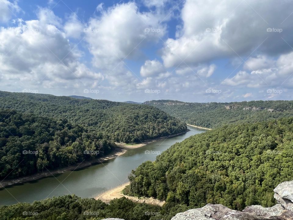 Pretty view from Buzzard Rock in Kentucky 