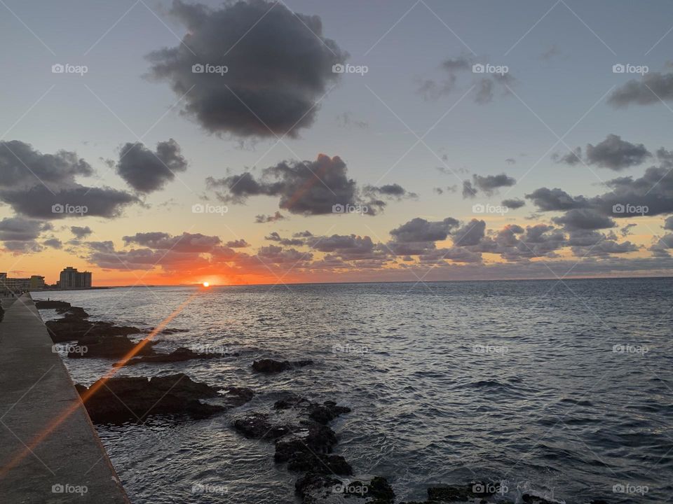 Sunset in Havana 