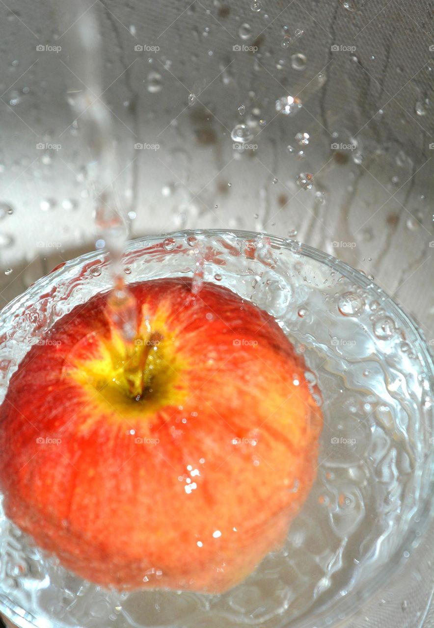 water drops and apple