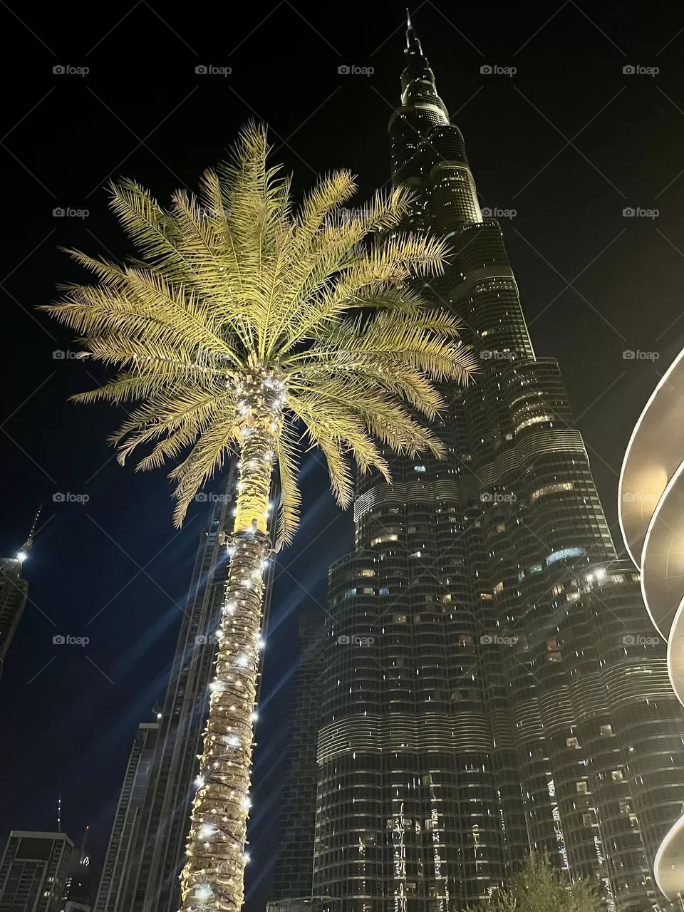 Burj Khalifa at night 