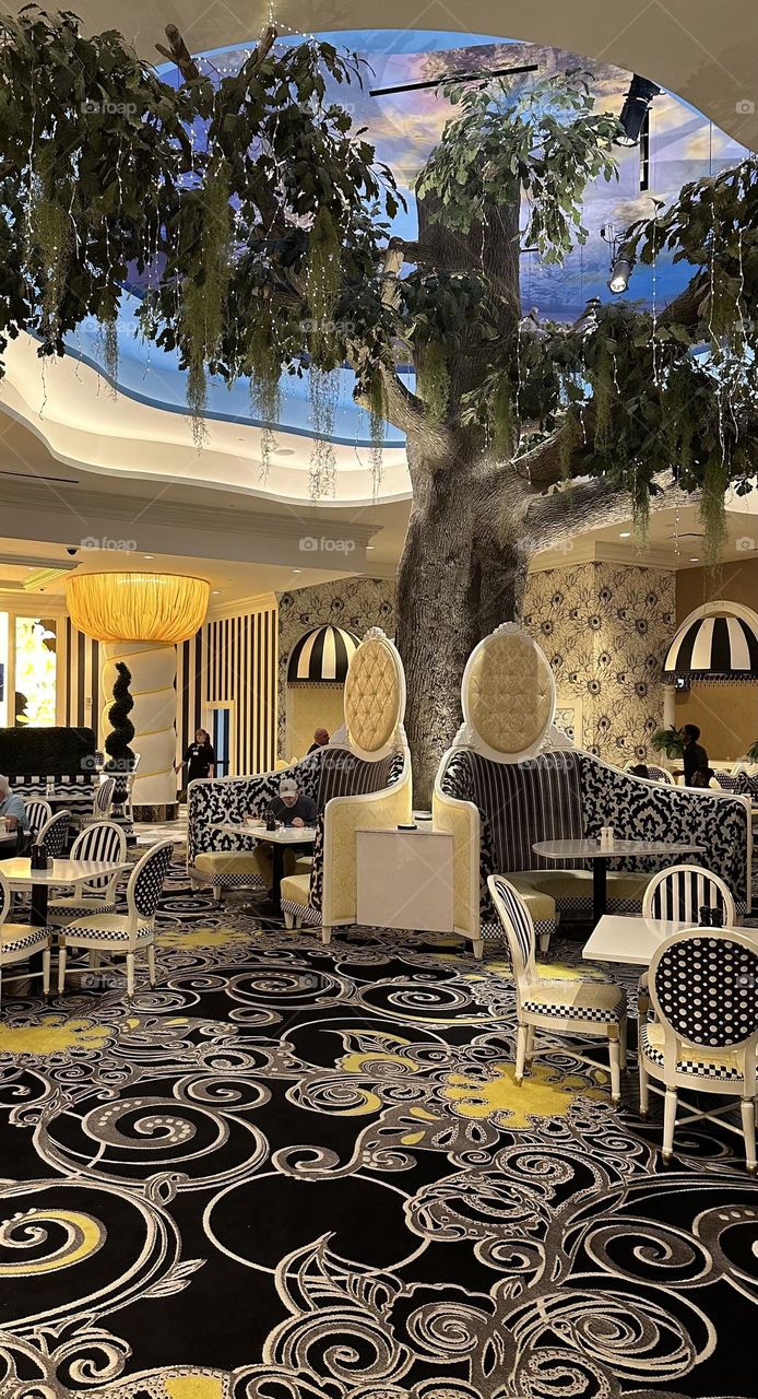 The Stylish Secrets of Café Interiors - The key pillars of a cafe are location, good price, good service, and interior design such as the wall colors, tables, chair designs, and various music give it personality