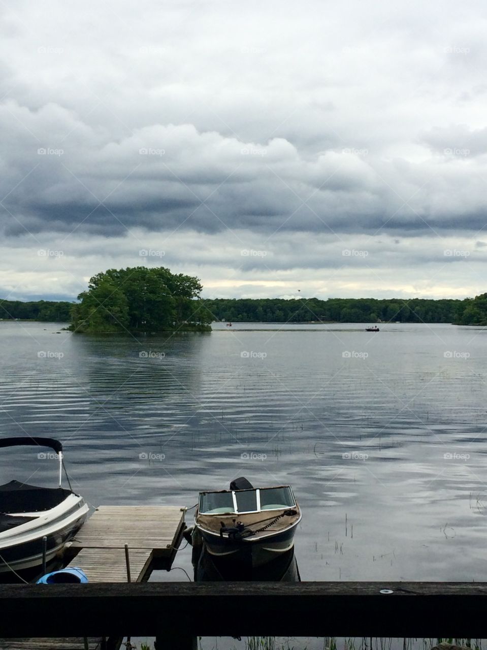 Overcast day on the lake
