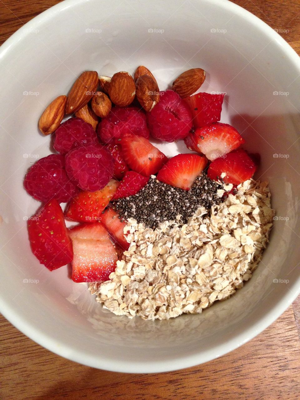 Breakfast bowl of oats and fruit