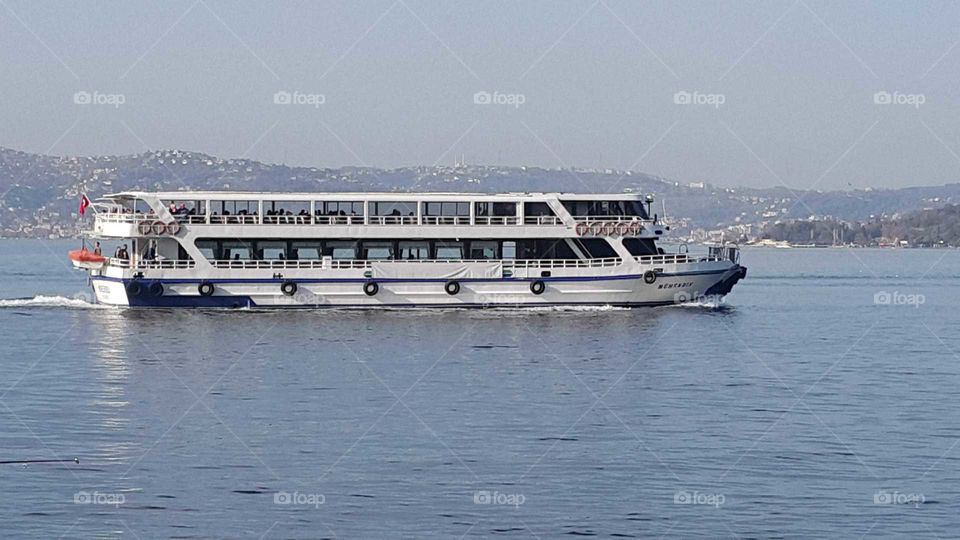 ship on bosphorous