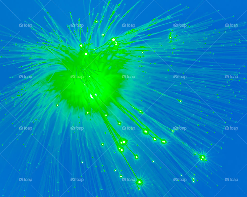 Green color explosion (fiber optic bundle)