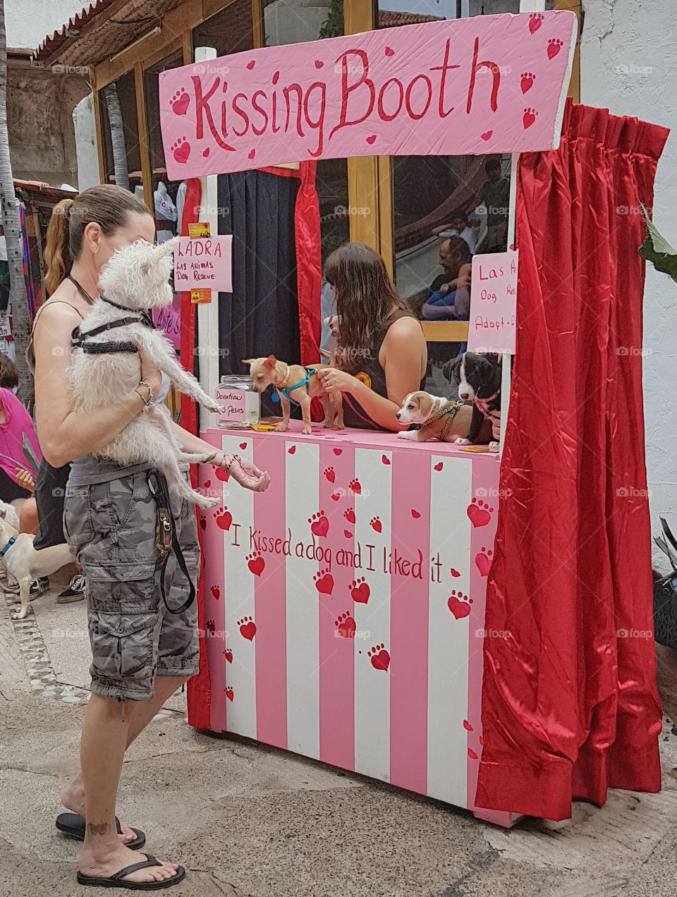 Kissing booth