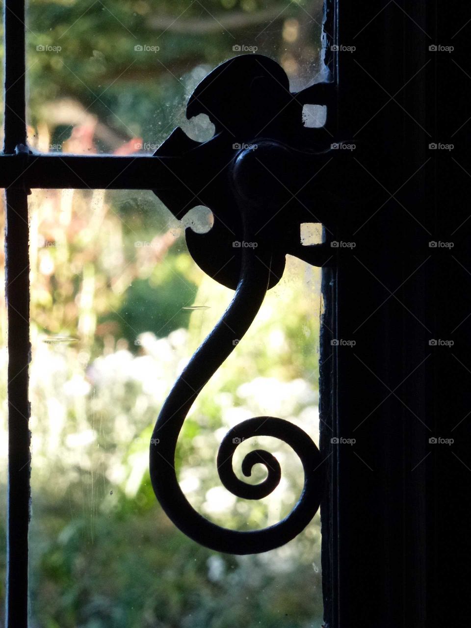 Curly Window Handle