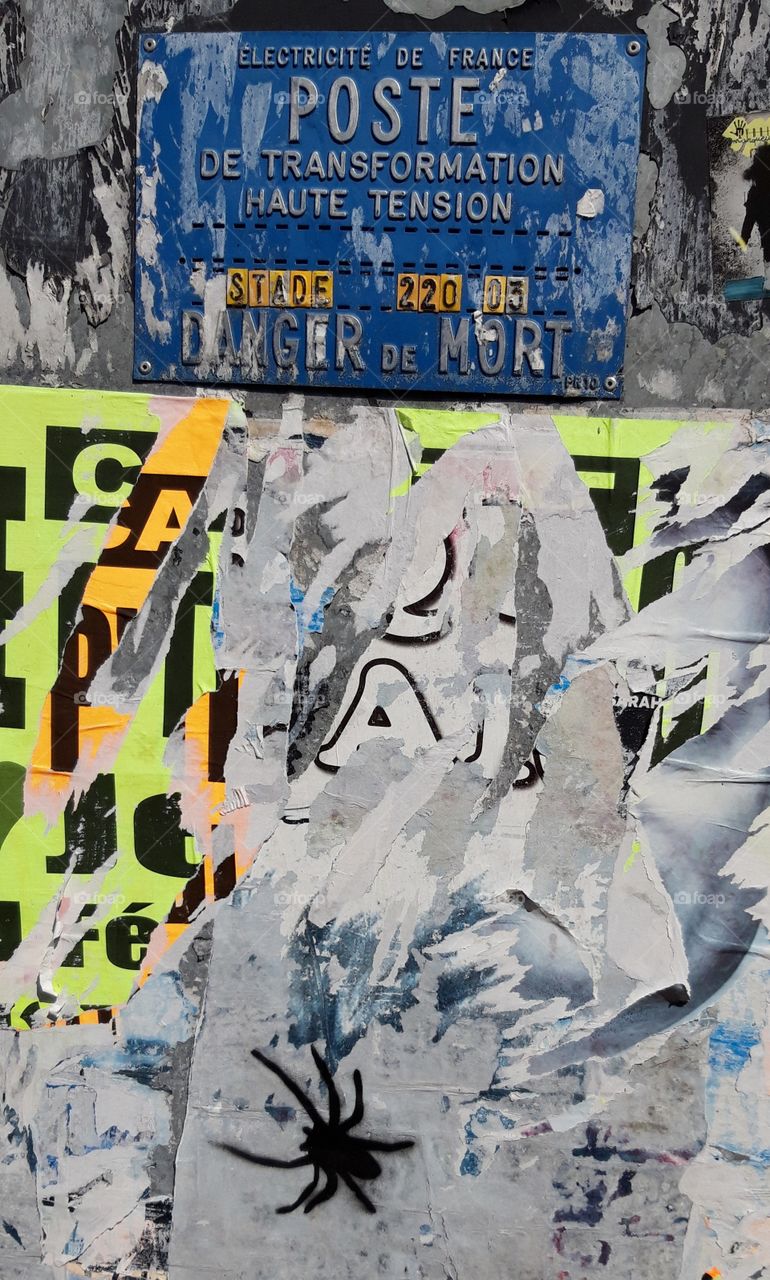 graffitis in Deauville