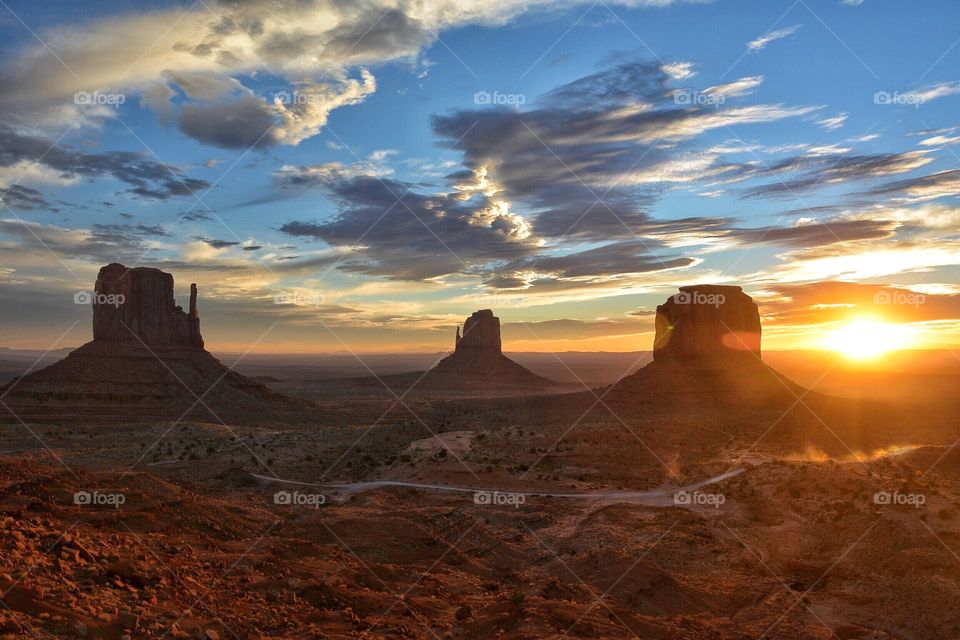 Monument Valley Sunset