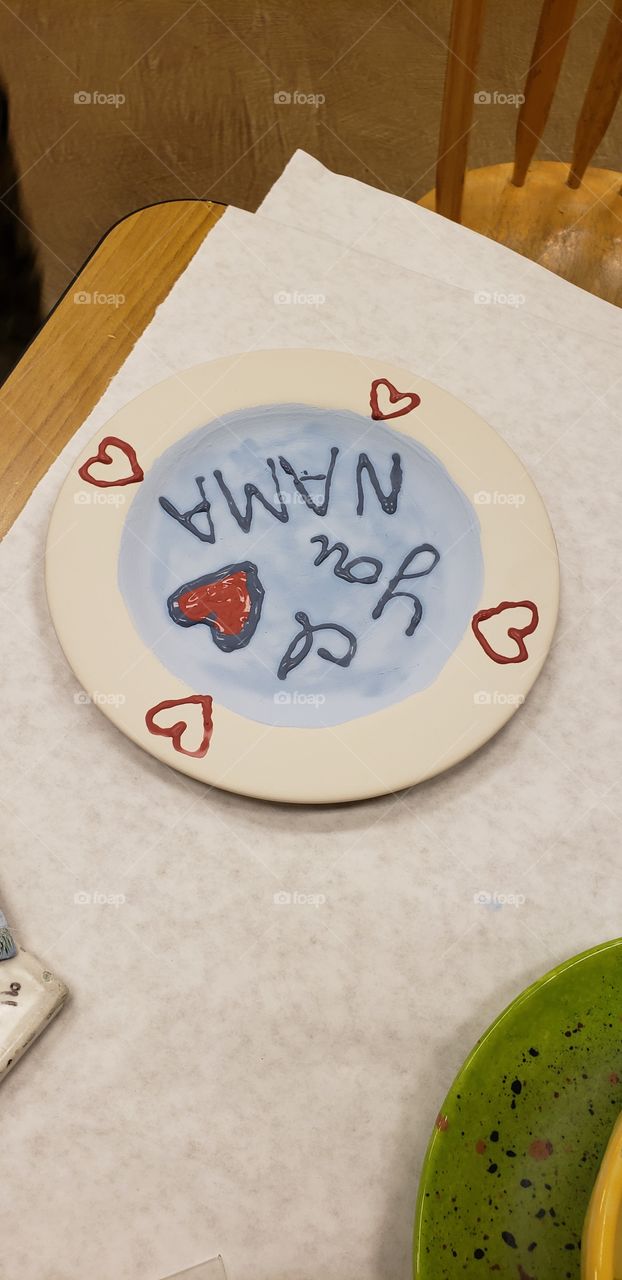 Christmas plate for Nama.. cant wait to see it after its fired...