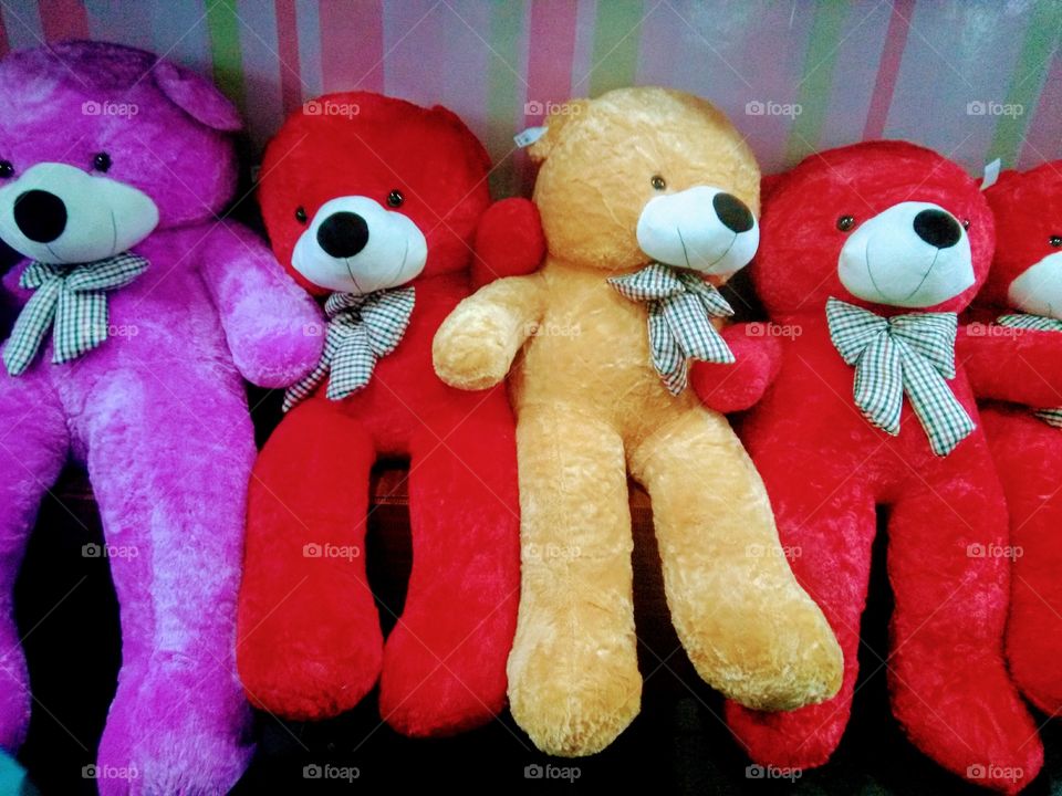 Colourful teddys