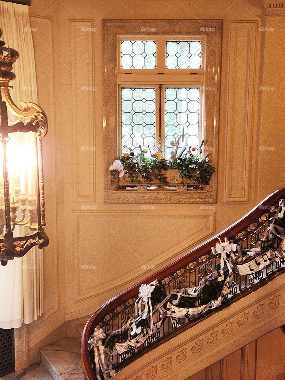 There are so many interesting ornate architectural features to be seen inside the historic Pittock Mansion in Oregon