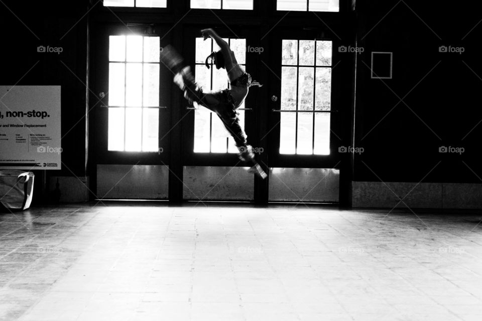 Train station dancer
