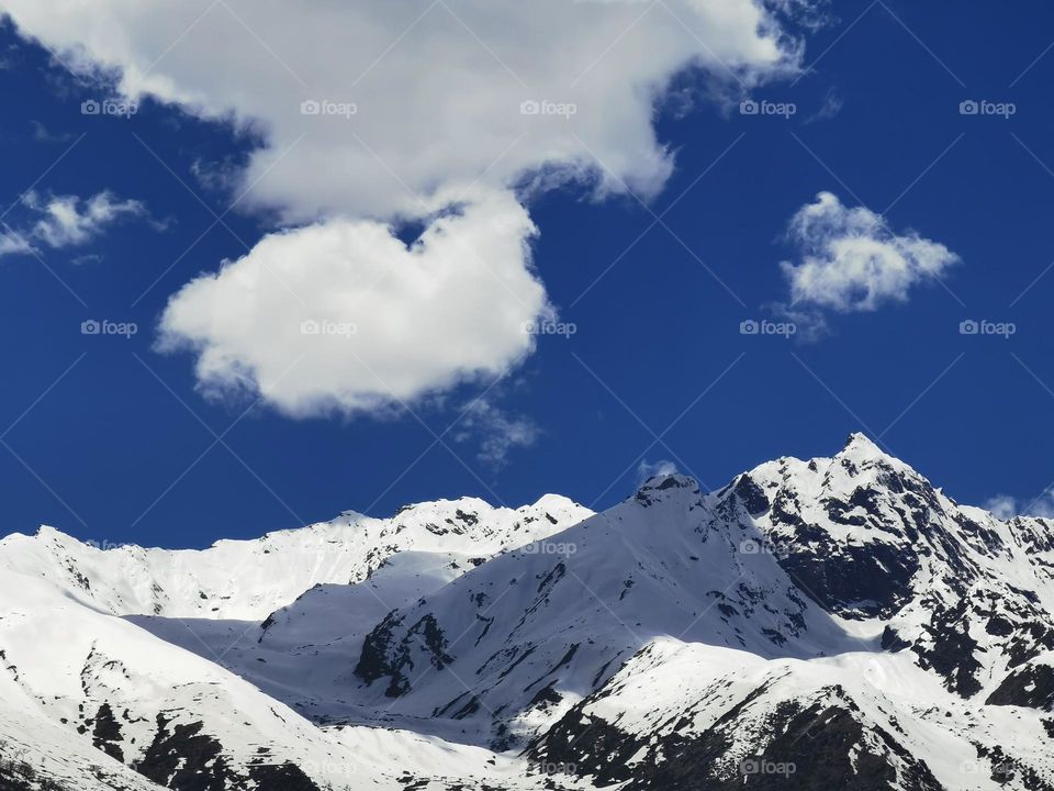 Clouds scape on himalyan mountain