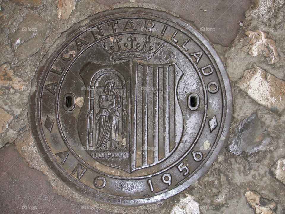 cover spain spanien manhole by sotomonte