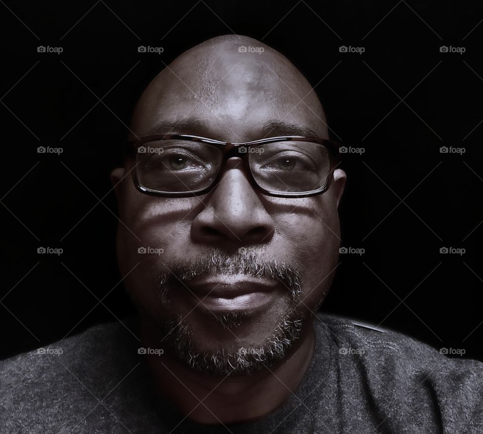 portrait of a man wearing glasses