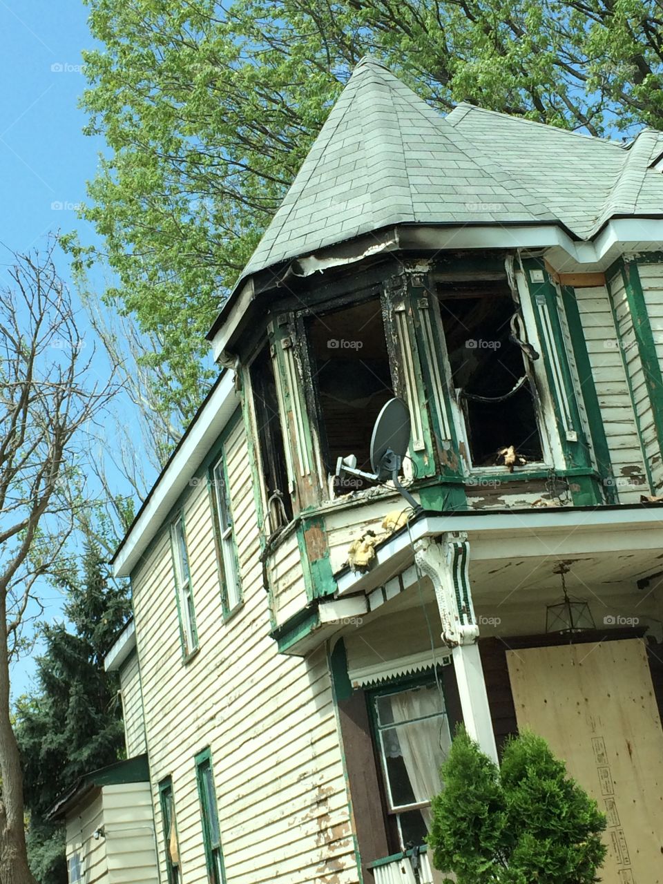 Burnout . House fire 