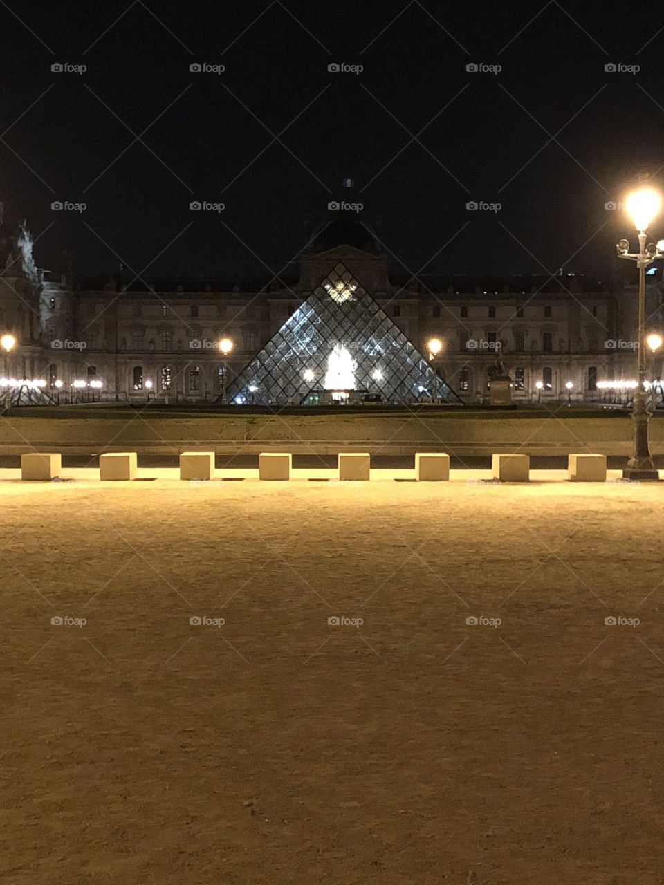 Pyramid musée du louvres paris France 
