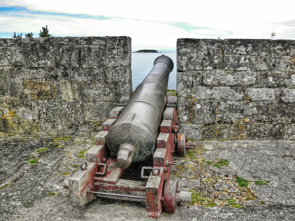 Coastal battery